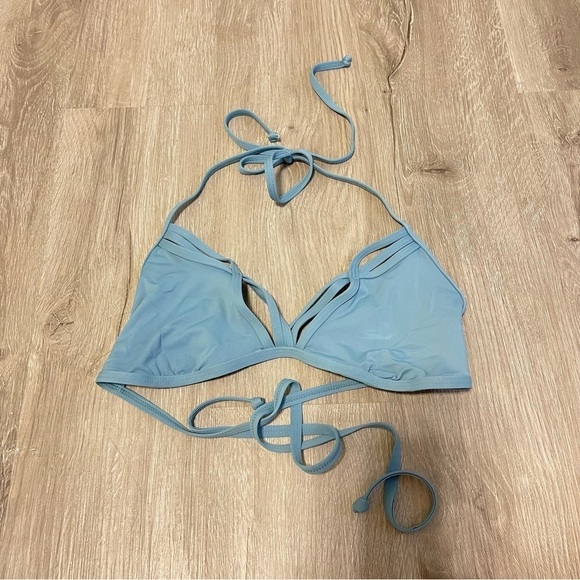 Women’s swim suit top - Picture 1 of 3